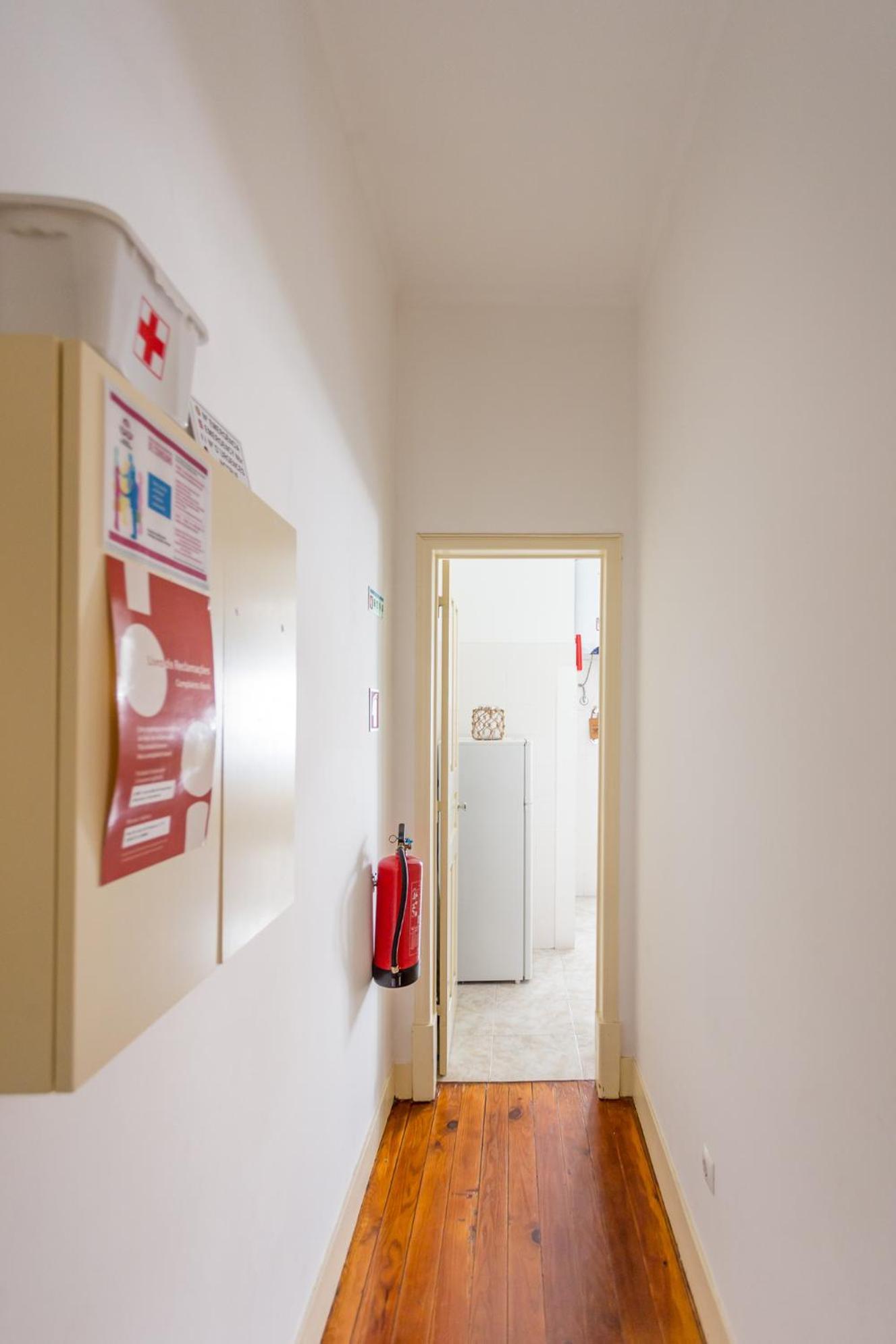 Be Local - Flat With One Bedroom In Moscavide - Lisboa Luaran gambar